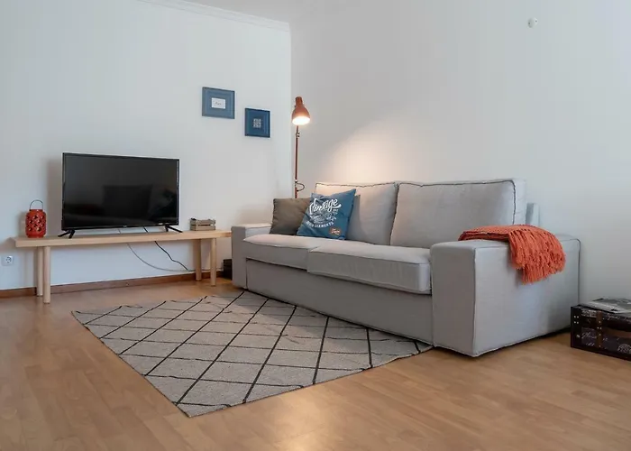 Azuleixo アパート